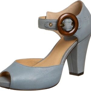 FRYE Women's Kelsey Ankle Strap Platform